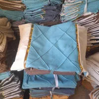 روبالشتی نوارطلایی