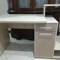 میز کامپیوتر