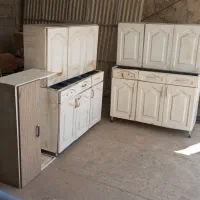 کابینت فلزی سالم فقط شستشو می خواهد ودستکیره