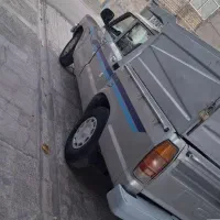 وانت مزدا دوکابین