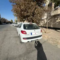 خودرو ۲۰۷ اتوماتیک سقف فلز مدل ۹۸|خودرو سواری و وانت|شیراز, غدیر جنوبی|دیوار