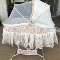 گهواره نوزاد