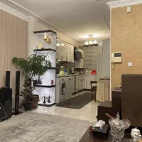 ۵۲ متر طبقه اول