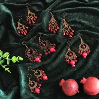 گوشواره و گردنبند یلدا