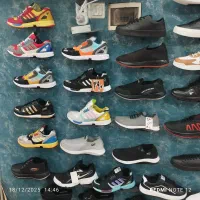 کفش و کتانی