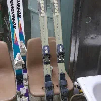 اسکی به همراه چوب اسکی|ورزشهای زمستانی|سبزوار, طبرسی (جعفرآباد)|دیوار