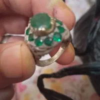سلام خوبی دوستان انگشتر زمرد
