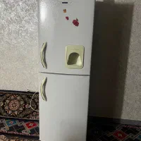 یخچال الکترو استیل در حد نو