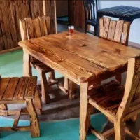 میز و صندلی چوبی|کافی‌شاپ و رستوران|سقز, |دیوار