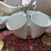 تعدادی لوازم آشپزخانه|ظروف سرو و پذیرایی|رشت, باهنر|دیوار