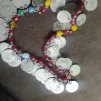 گردنبند عتیقه|کلکسیون اشیاء عتیقه|مشکین‌دشت, |دیوار