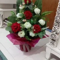 گل مصنوعی خیلی شیک 800