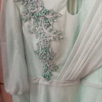 لباس مجلسی|لباس|رباطکریم, رباطکریم|دیوار