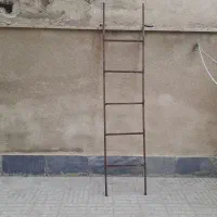 نردبان آهنی