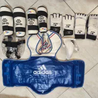 لوازم مبارزه تکواندو همراه با ساک ورزشی