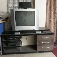 مقداری لوازم منزل