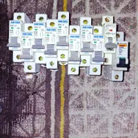 کلیه اجناس داخل عکس به نصف قیمت بازار|مصالح و تجهیزات ساختمان|شیراز, زرهی|دیوار