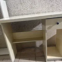 میز کامپیوتر و تحریر