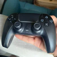 دسته نو PS5 همراه استند شارژر