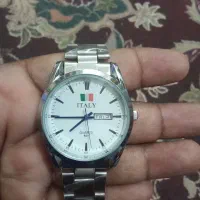 ساعت بسیار زیبا دو تاریخ شمار شیک قیمت مناسب