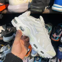 کتونی کپسولدار نایک ایرمکس Tn اورجینال ۴۰