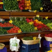 کار در مغازه تره بار