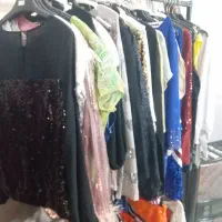عمده پوشاک استوک. به دلیل تغیر شغل زیر قیمت|لباس|مهاباد (آذربایجان غربی), |دیوار