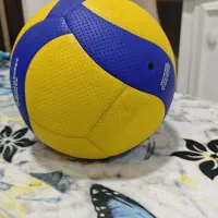 توپ والیبال مولدن