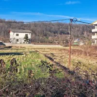 فروش-زمین-با-موقعیت-تجاری-دو-نبش