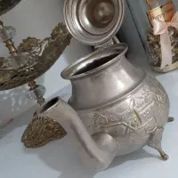 قوری قدیمی برنجی