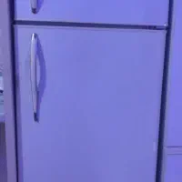 یخچال در حد نو سالم