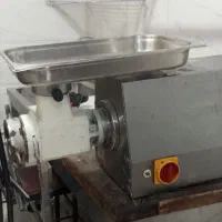 چرخ گوشت32 در حد نو الکترو کار گیربکسی|خردکن، آسیاب، غذاساز|رشت, استقامت ۲|دیوار