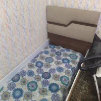 تخت یک نفره
