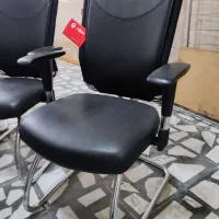 صندلی نیلپر کنفرانس به همراه میز متصل