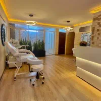 اجاره اتاق و میزوصندلی سالن زیبایی شهرک غرب|اجارهٔ دفتر کار، اتاق اداری، مطب|تهران, شهرک غرب|دیوار