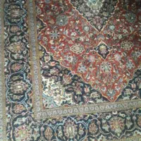 تعدادی فرش دستبافت بفروش میرسد