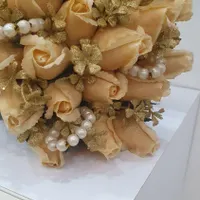 گل عروس