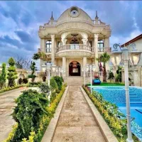 عمارت شاهنشاهی ۳۰۰متر//یک میلیارد زیرقیمت*