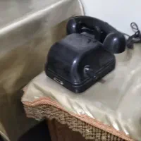 تلویزیون ناسیونال تلفن روسی هندلی قدیمی|کلکسیون اشیاء عتیقه|محلات, |دیوار