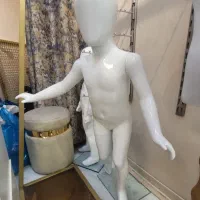 مانکن بچگانه