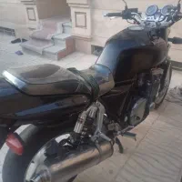 موتور سیکلت cb۱۰۰۰ مدل ۲۰۰۰