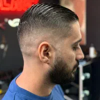 ارائه  خدمات زیبایی در منزل خودتان