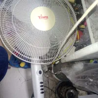 پنکه ایستاده. سقفی