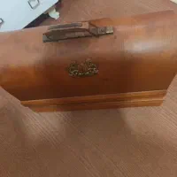 با سلام چرخ خیاطی سالم و تمیز
