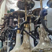 قلیان زن و شاگرد کافه