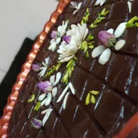 حلوامجلسی،خرما،آش رشته.عدسی.حلوازعفرونی زرشک پلو