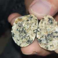 شهاب سنگ‌ ولاه قیمت نمیدونم قیمت بدید