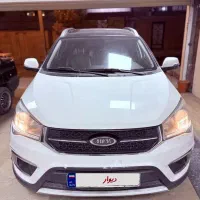 یک دستگاه خودرو ام وی ام ایکس ۲۲ اتومات