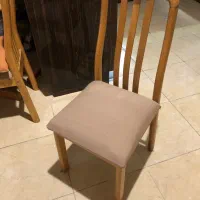 ۴ عدد صندلی چوبی کارکرده