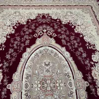 نصف یک فرش نه متری